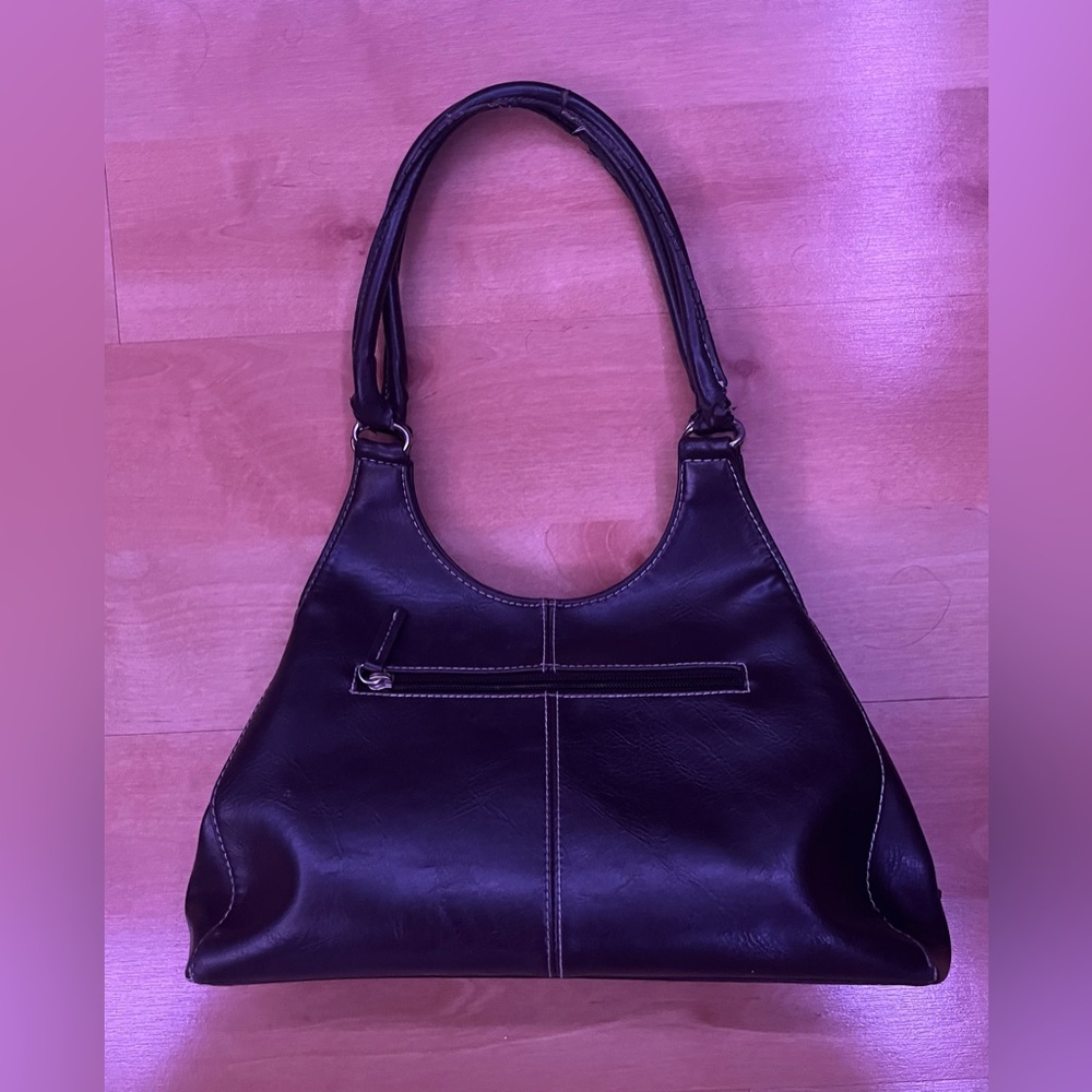 St John’s Bay Black Leather Bag